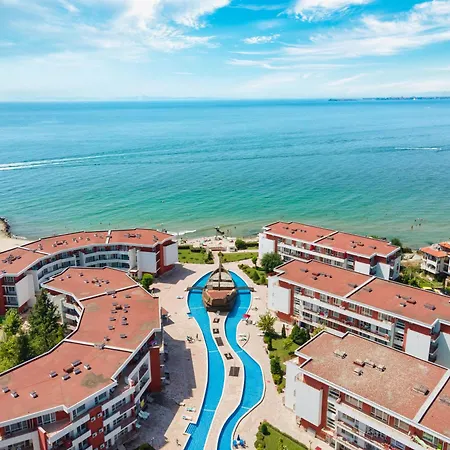 Privilege Apartment *